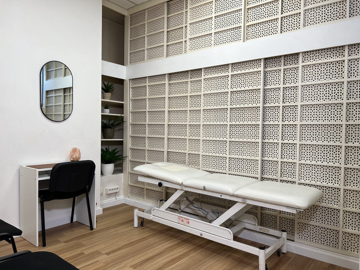 La table de massage de l'espace thérapeute Sanévia
